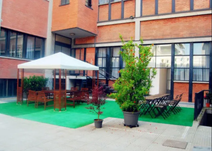 Mio Hostel Milán